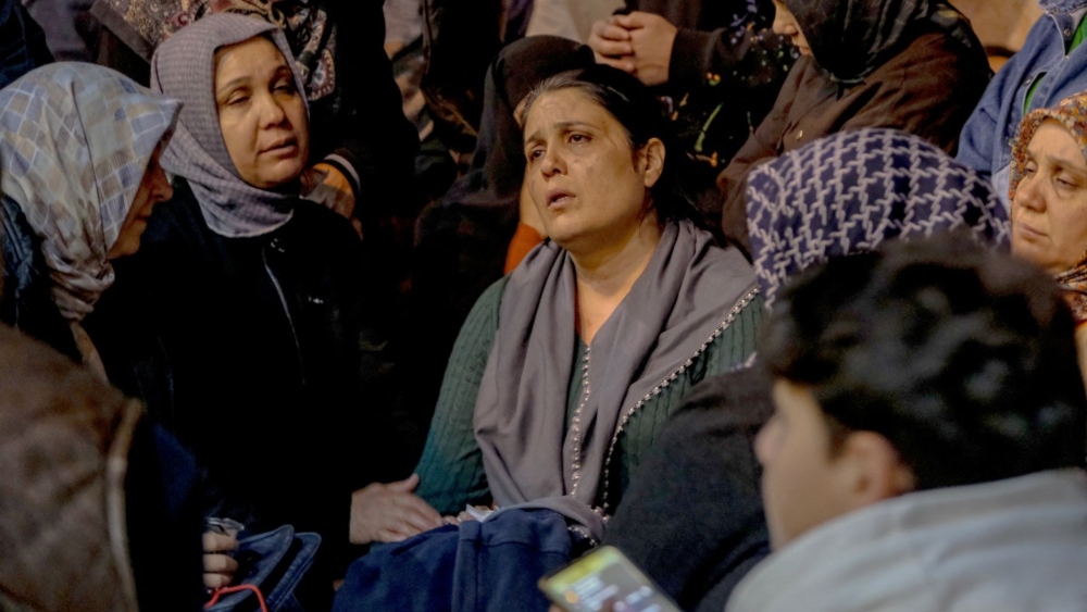 Teenager kills nine, wounds 13 in Turkey school shooting